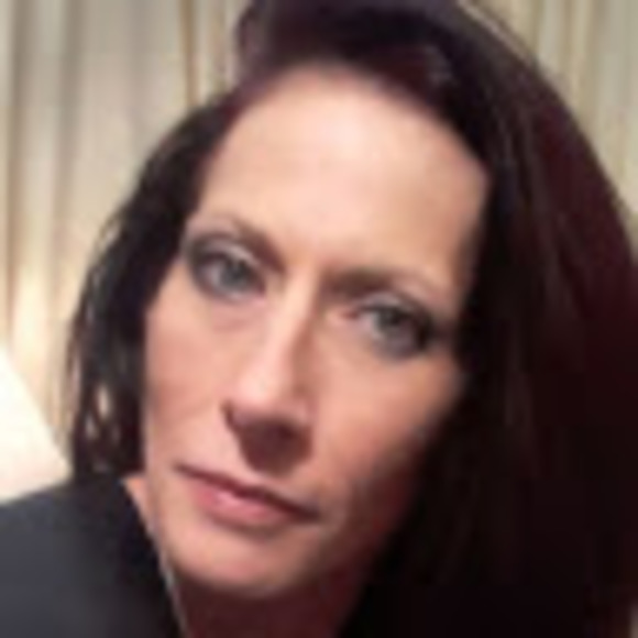 Meet your Posher, Tina - Picture 1 of 1